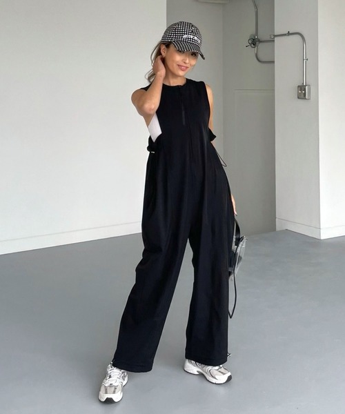 CHERI since1985(シェリ)の「ナイロンノースリーブジャンプスーツ(つなぎ/オールインワン・レディース・ブラック/オフホワイト・FREE)」の6枚目の写真