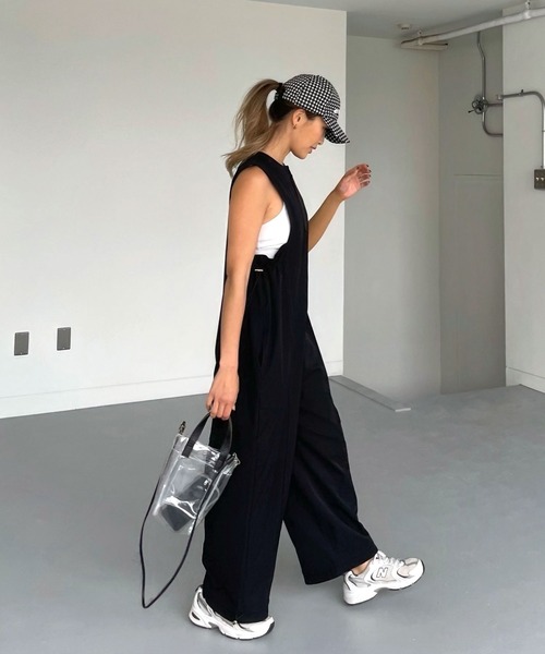 CHERI since1985(シェリ)の「ナイロンノースリーブジャンプスーツ(つなぎ/オールインワン・レディース・ブラック/オフホワイト・FREE)」の15枚目の写真