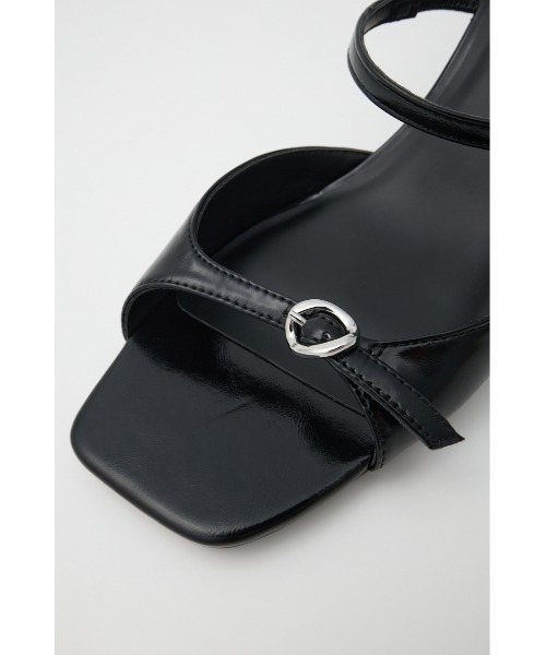 MOUSSY（マウジー）の「DOUBLE BELTED WEDGE  サンダル（サンダル・レディース・ブラック/ブラウン・SMALL/MEDIUM/LARGE）」の8枚目の写真