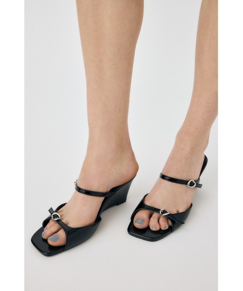 MOUSSY（マウジー）の「DOUBLE BELTED WEDGE  サンダル（サンダル・レディース・ブラック/ブラウン・SMALL/MEDIUM/LARGE）」の10枚目の写真