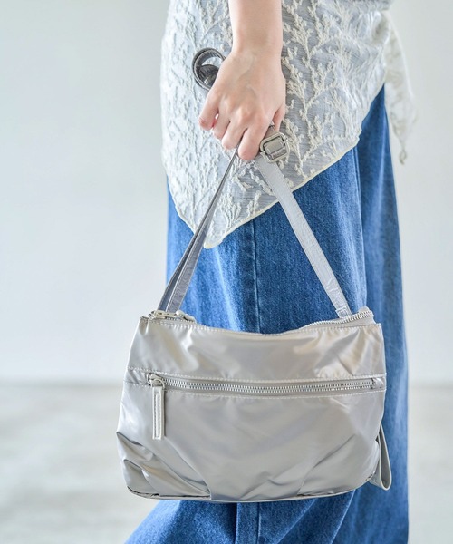 studio CLIP(スタディオクリップ)の「アソートWジップショルダーバッグ(ショルダーバッグ・レディース・ブラウン/その他2/ブラック/アイボリー・FREE)」の4枚目の写真