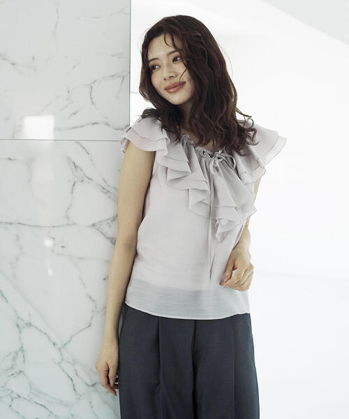 PROPORTION BODY DRESSING(プロポーションボディドレッシング)の「フロントリボンシアーブラウス / 1215210707(シャツ/ブラウス・レディース・グレー/ブラウン/グレー系その他・FREE)」の5枚目の写真