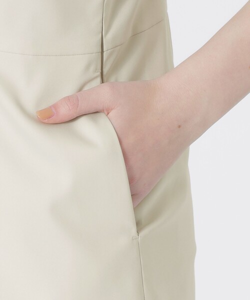 LOVELESS（ラブレス）の「アシンメトリーサロペット（サロペット/オーバーオール・レディース・ブラック/ベージュ系その他・36/34）」の17枚目の写真