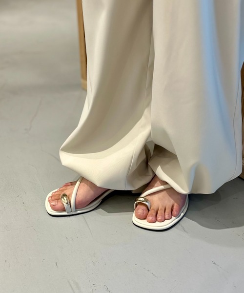 LOVELESS（ラブレス）の「アシンメトリーサロペット（サロペット/オーバーオール・レディース・ブラック/ベージュ系その他・36/34）」の6枚目の写真