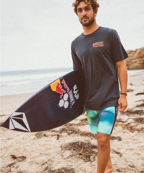 VOLCOM（ボルコム）の「【VOLCOM/ボルコム】 Lido Iconic Mod-Tech Trunks /総柄ストレッチサーフトランクス・ボードショーツ・バギーショーツ(水着)（水着・メンズ・ブラック×ホワイト/グリーン系その他・28inch/30inch/32inch）」の2枚目の写真