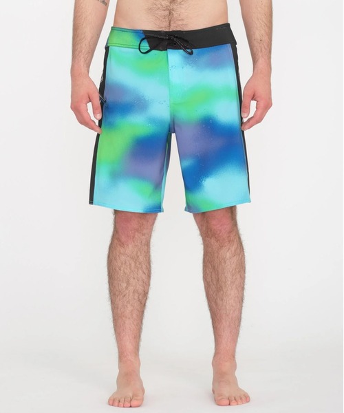 VOLCOM（ボルコム）の「【VOLCOM/ボルコム】 Lido Iconic Mod-Tech Trunks /総柄ストレッチサーフトランクス・ボードショーツ・バギーショーツ(水着)（水着・メンズ・ブラック×ホワイト/グリーン系その他・28inch/30inch/32inch）」の10枚目の写真