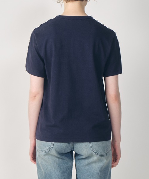 LE CIEL BLEU(ルシェルブルー)の「ボクシーTシャツwパールエンベリッシュメント / Boxy T-shirt w/Pearl Embellishment(Tシャツ/カットソー・レディース・オフホワイト/ブラック/ネイビー・36)」の12枚目の写真
