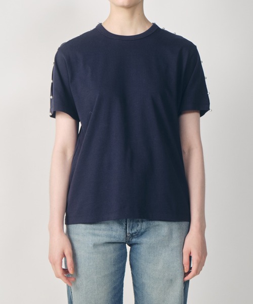 LE CIEL BLEU(ルシェルブルー)の「ボクシーTシャツwパールエンベリッシュメント / Boxy T-shirt w/Pearl Embellishment(Tシャツ/カットソー・レディース・オフホワイト/ブラック/ネイビー・36)」の9枚目の写真