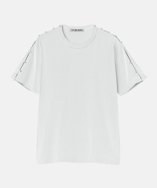 LE CIEL BLEU(ルシェルブルー)の「ボクシーTシャツwパールエンベリッシュメント / Boxy T-shirt w/Pearl Embellishment(Tシャツ/カットソー・レディース・オフホワイト/ブラック/ネイビー・36)」の17枚目の写真