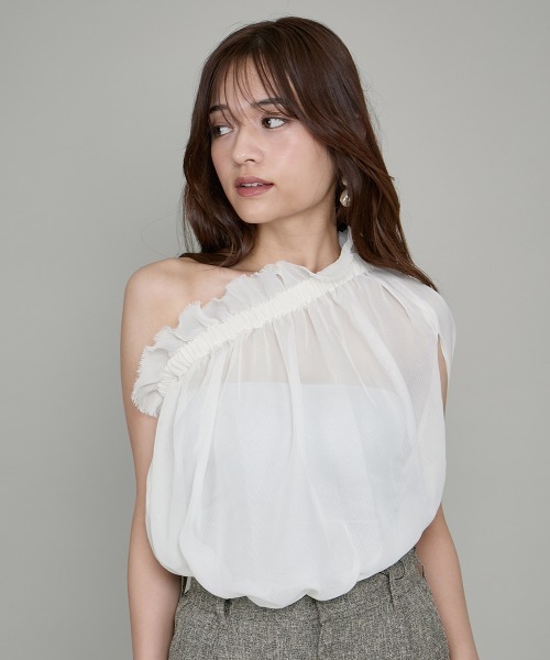QUEENS COURT(クイーンズコート)の「クールメッシュギャザートップス≪手洗い可能≫(シャツ/ブラウス・レディース・オフホワイト/ベージュ/チャコールグレー・M)」の1枚目の写真