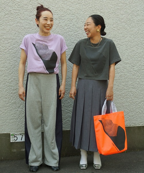 THINGS THAT MATTER（シングス ザット マター）の「AICON × T-SHIRT / アイコンTシャツ（Tシャツ/カットソー・レディース・パープル/ホワイト/オレンジ・1/2）」の8枚目の写真