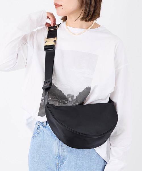VIOLAd'ORO（ヴィオラドーロ）の「【VIOLAd'ORO】ナイロンボディバッグ-BIANCA Nylon bag（ボディバッグ/ウエストポーチ・レディース・ダークブラウン/ブラック・FREE）」の3枚目の写真