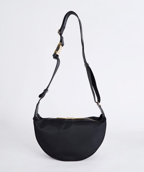 VIOLAd'ORO（ヴィオラドーロ）の「【VIOLAd'ORO】ナイロンボディバッグ-BIANCA Nylon bag（ボディバッグ/ウエストポーチ・レディース・ダークブラウン/ブラック・FREE）」の13枚目の写真