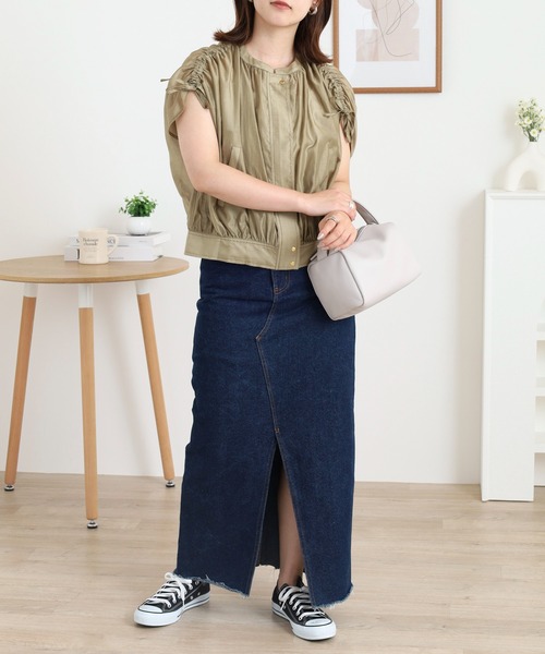 EGLANTINE(エグランティーヌ)の「EGLANTINE シアージャケット(ブルゾン・レディース・ネイビー/ベージュ/ピンク・38)」の5枚目の写真