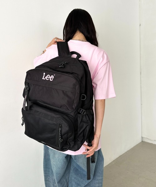 Lee(リー)の「Lee/リー 撥水 多機能 テープチャーム付き リュック/デイパック バックパック/大容量 約31.0リットル/スクール(バックパック/リュック・レディース・ブラック×ブラック/ブラック×ピンク/ブラック×ホワイト・FREE)」の19枚目の写真