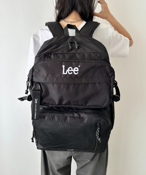 Lee(リー)の「Lee/リー 撥水 多機能 テープチャーム付き リュック/デイパック バックパック/大容量 約31.0リットル/スクール(バックパック/リュック・レディース・ブラック×ブラック/ブラック×ピンク/ブラック×ホワイト・FREE)」の5枚目の写真