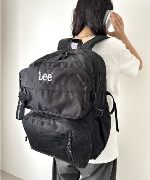 Lee(リー)の「Lee/リー 撥水 多機能 テープチャーム付き リュック/デイパック バックパック/大容量 約31.0リットル/スクール(バックパック/リュック・レディース・ブラック×ブラック/ブラック×ピンク/ブラック×ホワイト・FREE)」の6枚目の写真
