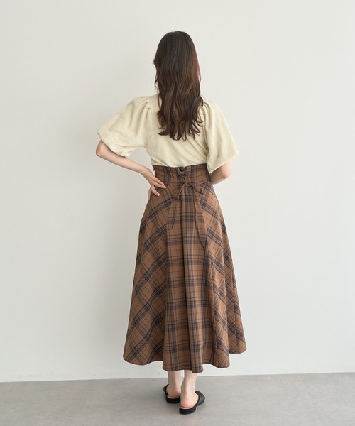 earth music&ecology(アースミュージックアンドエコロジー)の「ラメモールパフスリニットプルオーバー(Tシャツ/カットソー・レディース・モカ/ネイビー/アイボリー・FREE)」の17枚目の写真