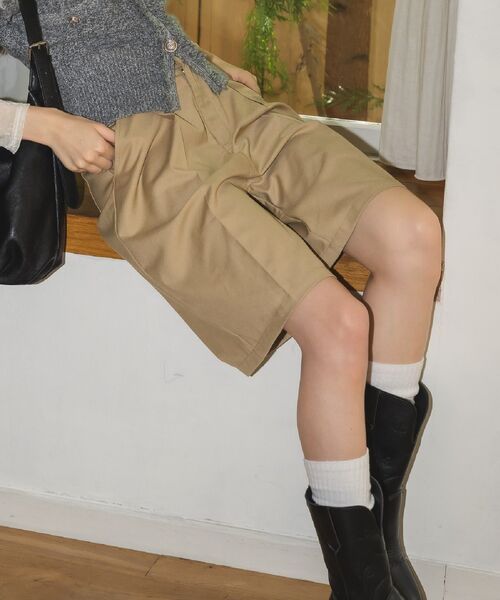 RETRO GIRL（レトロガール）の「タックバミューダPT（その他パンツ・レディース・ベージュ/ブラック/チャコールグレー・FREE）」の3枚目の写真