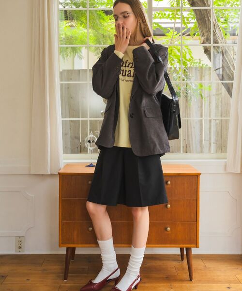 RETRO GIRL（レトロガール）の「タックバミューダPT（その他パンツ・レディース・ベージュ/ブラック/チャコールグレー・FREE）」の4枚目の写真