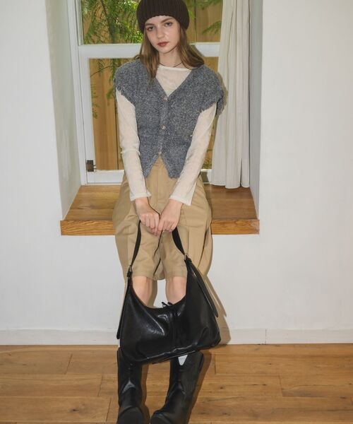 RETRO GIRL（レトロガール）の「タックバミューダPT（その他パンツ・レディース・ベージュ/ブラック/チャコールグレー・FREE）」の19枚目の写真