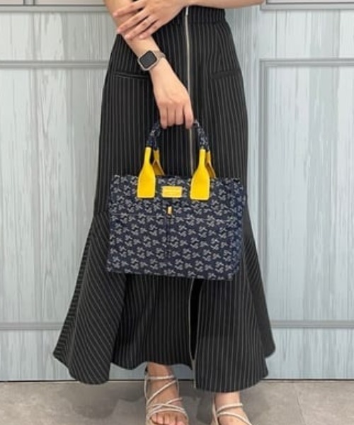 Samantha Thavasa(サマンサタバサ)の「Denim ST Jacquard Ⅱ ハンドバッグ(ハンドバッグ・レディース・イエロー/ネイビー/ピンク・FREE)」の1枚目の写真