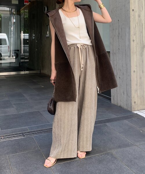 DouDou（ドゥドゥ）の「ヘリンボーンコーデュロイイージーパンツ（その他パンツ・レディース・オフホワイト/チャコールグレー/グレイッシュベージュ・FREE/TM）」の17枚目の写真