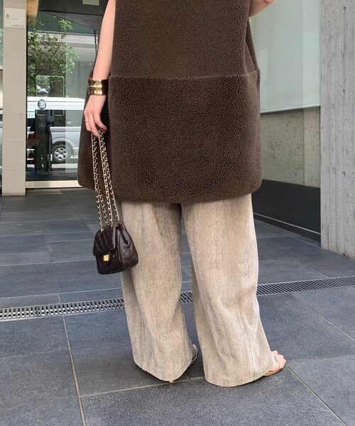 DouDou（ドゥドゥ）の「ヘリンボーンコーデュロイイージーパンツ（その他パンツ・レディース・オフホワイト/チャコールグレー/グレイッシュベージュ・FREE/TM）」の9枚目の写真