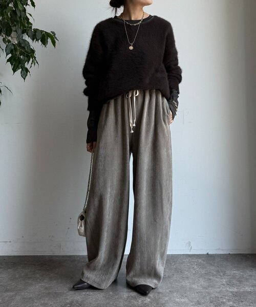 DouDou（ドゥドゥ）の「ヘリンボーンコーデュロイイージーパンツ（その他パンツ・レディース・オフホワイト/チャコールグレー/グレイッシュベージュ・FREE/TM）」の13枚目の写真