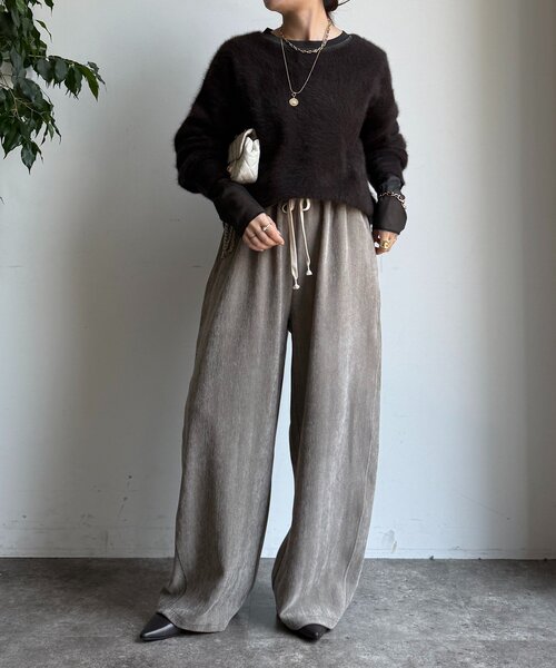 DouDou（ドゥドゥ）の「ヘリンボーンコーデュロイイージーパンツ（その他パンツ・レディース・オフホワイト/チャコールグレー/グレイッシュベージュ・FREE/TM）」の6枚目の写真