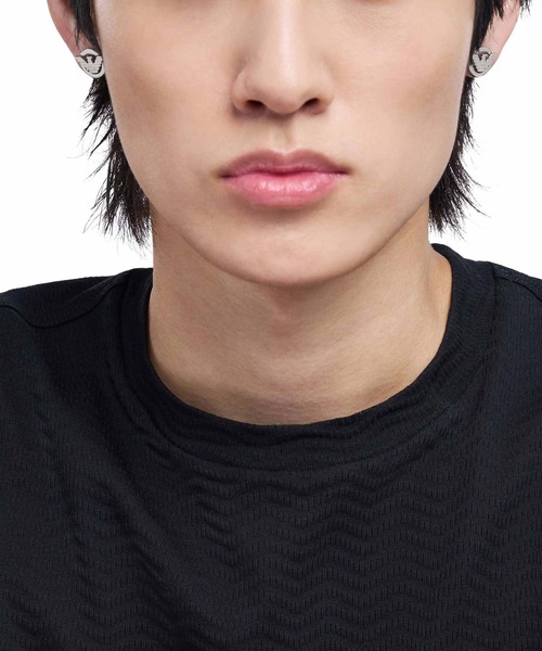 EMPORIO ARMANI(エンポリオアルマーニ)の「エンポリオ・アルマーニ アクセサリー メンズ ピアス シルバー EGS3238040(ピアス(両耳用)・メンズ・シルバー・FREE)」の6枚目の写真