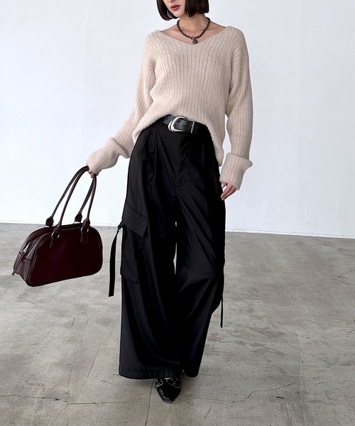 PAGEBOY(ページボーイ)の「WEB限定アイテム/クラウドシャギーVニット(ニット/セーター・レディース・グレイッシュベージュ/チョコ/ブラック/グリーン系その他/オレンジ・FREE)」の9枚目の写真