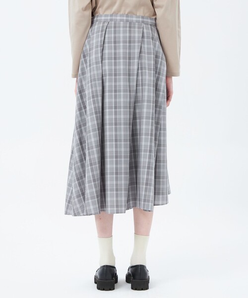 MACKINTOSH PHILOSOPHY(マッキントッシュ フィロソフィー)の「ランダムタックフレアチェックスカート(スカート・レディース・チャコールグレー/ベージュ・36/38)」の5枚目の写真