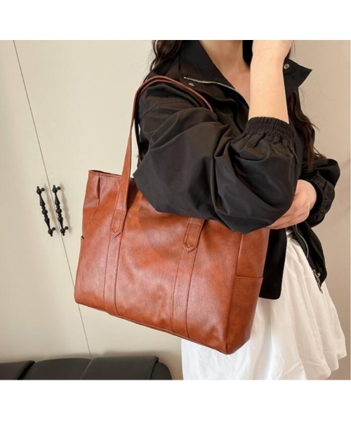 Sakka（サッカ）の「【ファスナー仕様】 PUレザートートバッグ（トートバッグ・レディース・ブラック/ブラウン/グリーン/グレー・FREE）」の4枚目の写真