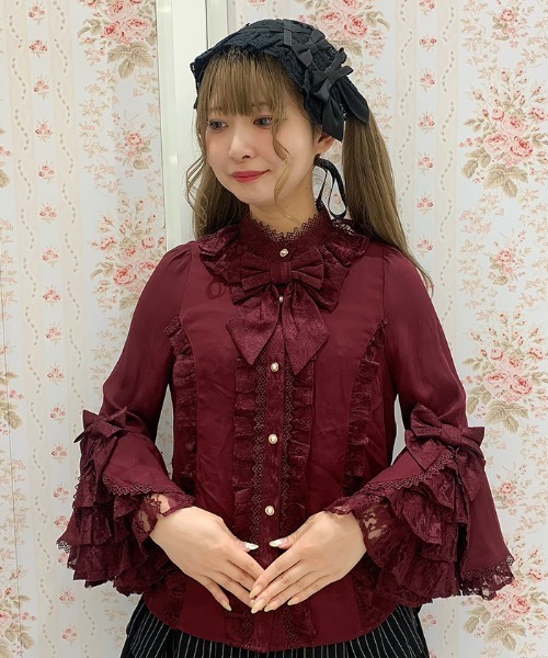 Chalmiere(シャルミエール)の「姫袖7分丈ブラウス(シャツ/ブラウス・レディース・ワイン/ブラック/ホワイト・MEDIUM)」の3枚目の写真
