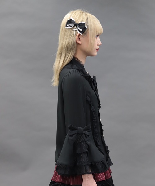 Chalmiere(シャルミエール)の「姫袖7分丈ブラウス(シャツ/ブラウス・レディース・ワイン/ブラック/ホワイト・MEDIUM)」の5枚目の写真