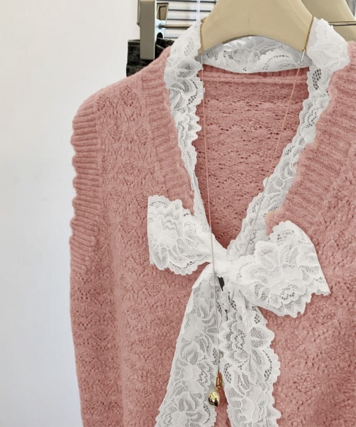 Miniministore(ミニミニストア)の「ニットベストネックラインレースニットジレ(ベスト・レディース・イエロー×グリーン/グレイッシュベージュ/ライトグレー/ピンク/ラベンダー・FREE)」の11枚目の写真
