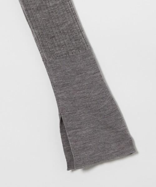 conte（コンテ）の「＜conte＞シアー リブ タートルネックニット（ニット/セーター・レディース・ベージュ/ネイビー/ライム/グレー系・FREE）」の8枚目の写真