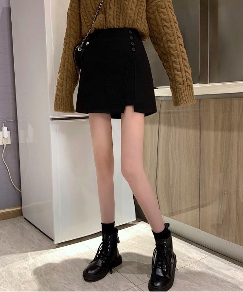 Mejoul（メジュール）の「【2025秋冬新作】【インパン付き】サイドボタンサイドボタン スリットメルトンミニスカート（スカート・レディース・ブラウン/ブラック・L/M）」の6枚目の写真