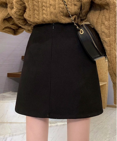 Mejoul（メジュール）の「【2025秋冬新作】【インパン付き】サイドボタンサイドボタン スリットメルトンミニスカート（スカート・レディース・ブラウン/ブラック・L/M）」の3枚目の写真