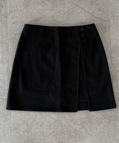 Mejoul（メジュール）の「【2025秋冬新作】【インパン付き】サイドボタンサイドボタン スリットメルトンミニスカート（スカート・レディース・ブラウン/ブラック・L/M）」の7枚目の写真
