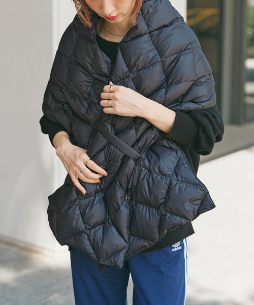 Spick & Span(スピックアンドスパン)の「《一部店舗+WEB限定》TAION / タイオン CITY REVERSIBLE DOWN STOLE(ストール/ショール・レディース・ブラック・FREE)」の6枚目の写真