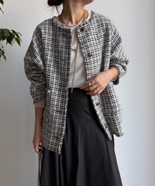 DouDou（ドゥドゥ）の「ツイードジャケット（その他アウター・レディース・ブラック/オフホワイト/ブラウン・FREE）」の2枚目の写真