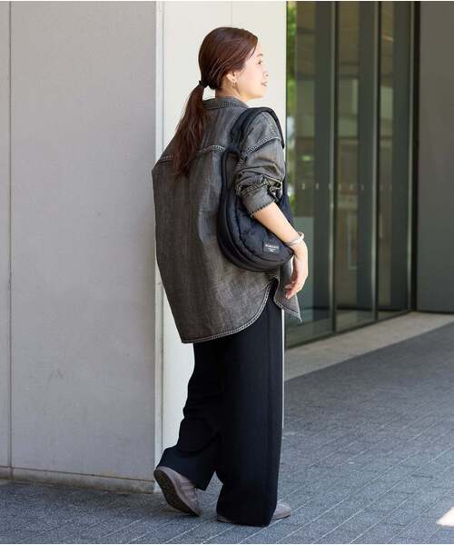 JOURNAL STANDARD（ジャーナルスタンダード）の「《追加2》ライトオンスデニムシャツ（シャツ/ブラウス・レディース・ブラック系その他/ブルー系その他/キャメル・FREE）」の20枚目の写真