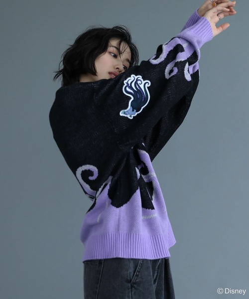 Disney（ディズニー）の「VILLAINS/アースラ/ジャガードニット（ニット/セーター・レディース・パープル・FREE）」の6枚目の写真