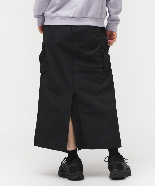 PUMA（プーマ）の「プーマ PUMA AUTUMN メッシュ ラインド ウーブン カーゴ スカート_（スカート・レディース・グリーン/ブラック・M/L）」の12枚目の写真