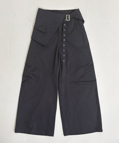 FOLLOWIN（フォロウィン）の「2way/ラップスカートレイヤーワイドパンツ（その他パンツ・レディース・グレー/ブラック・MEDIUM/SMALL）」の19枚目の写真