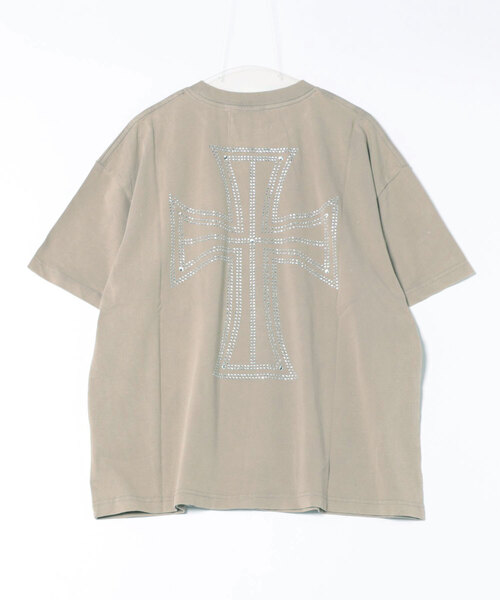 トップス unknown UNKNOWN LONDON（アンノウン・ロンドン）の「UNKNOWN LONDON