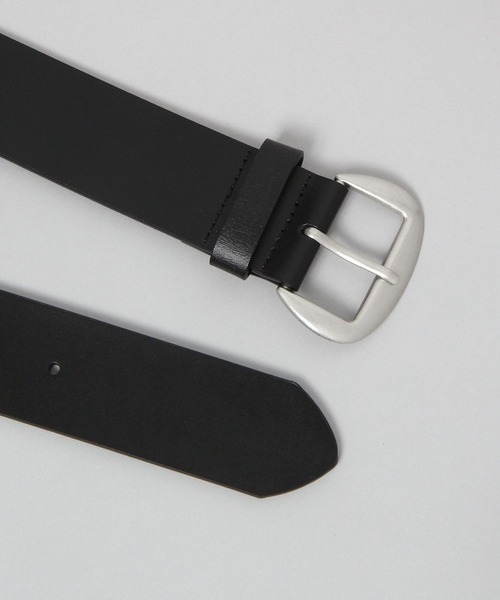 JEANASIS（ジーナシス）の「メタルバックルフトベルト/601817（ベルト・レディース・ブラウン/ブラック・FREE）」の4枚目の写真