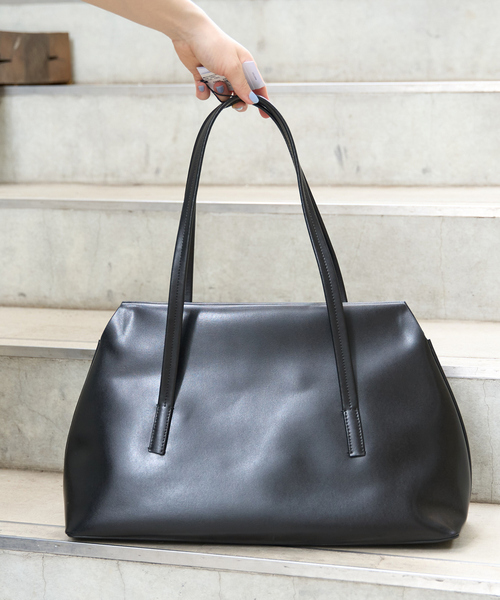 Rouge vif（ルージュヴィフ）の「【MAESTOSO/マエストソ】AURORA TOTE ポーチ付きレーザートートバッグ（トートバッグ・レディース・ブラック/チョコ・フリー）」の21枚目の写真